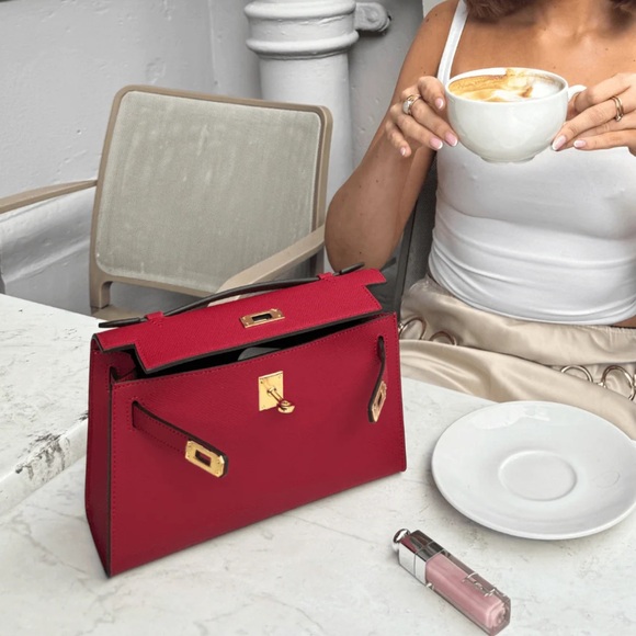 Millie Bag Elegant Red Handbag with Gold Accents - Picture 1 of 6